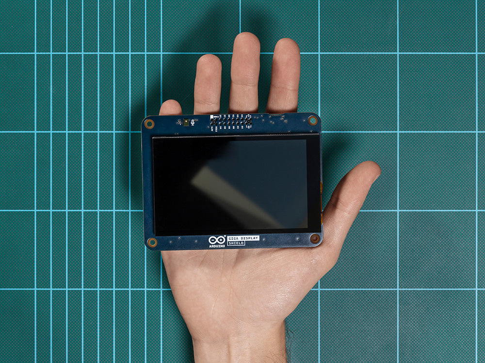 GIGA display shield